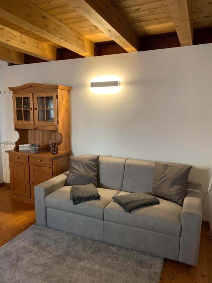 Alpin Moon Apartment Temù Екстериор снимка